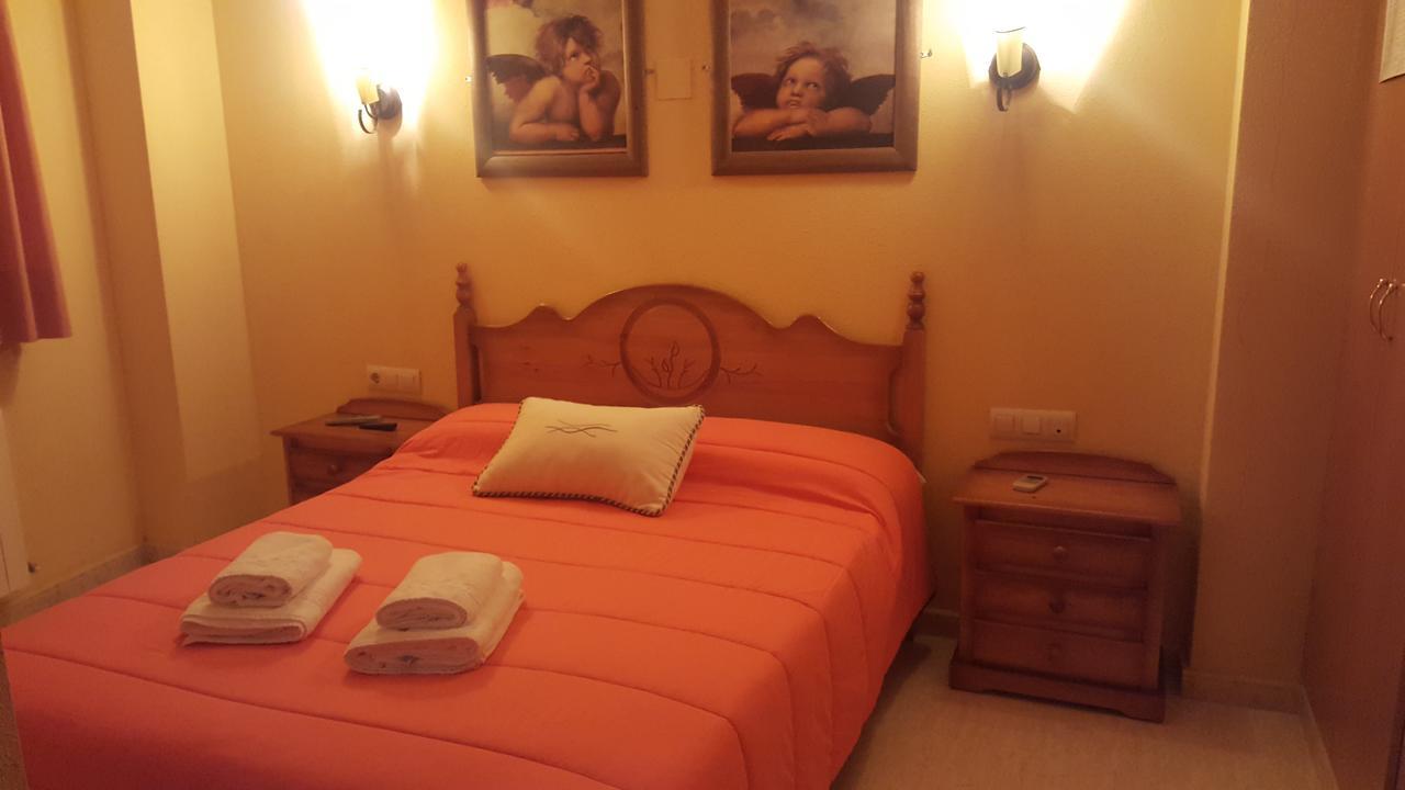Hotel Banyeres Баньерес-де-Мариола Экстерьер фото